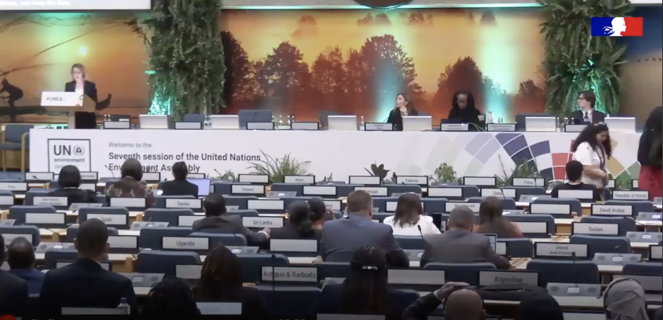 Revue de presse / 22 décembre 2025